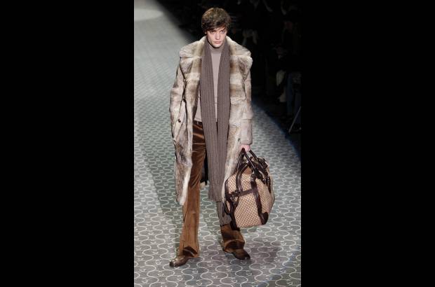 AP - Gucci recupera el lujo y la elegencia en su nueva colecci&#243;n masculina.