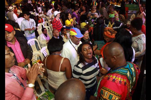 Colprensa - Este mi&#233;rcoles se cumpli&#243; el tributo a la cultura afro, negra, raizal y palanquera en el Palacio de los Deportes de Bogot&#225;.