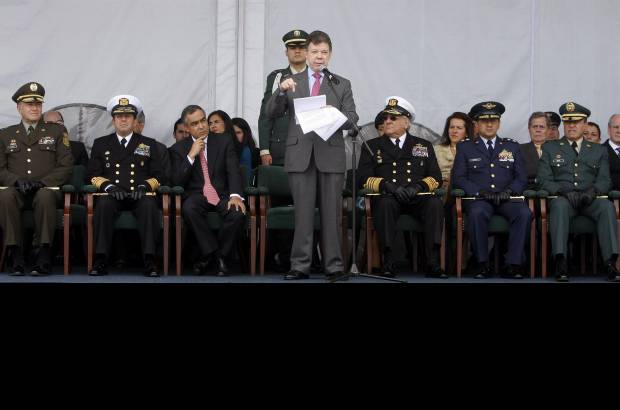 Luis Eduardo Noriega-Colprensa - El presidente Juan Manuel Santos tambi&#233;n inaugur&#243; en Bogot&#225; el nuevo edificio del Centro Nacional de Recuperaci&#243;n de Personal, desde donde se han coordinado este a&#241;o 900 misiones para trasladar a 1.400 personas heridas.