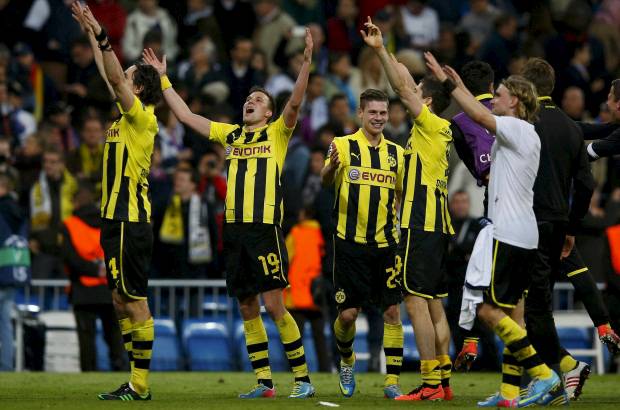 REUTERS - Borussia Dortmund jugar&#225; con el Bayern de M&#250;nich o Barcelona que jugar&#225;n la segunda semifinal este mi&#233;rcoles.