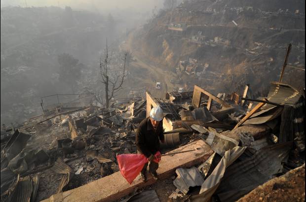AFP - Alrededor de 700 damnificados pasaron la noche en una decena de albergues que fueron habilitados.