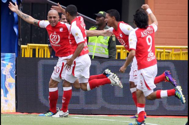 Manuel Saldarriaga - Ómar Pérez empató el juego ante Nacional. La suspensión del partido benefició a los de la capital colombiana.