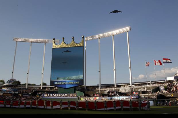 Reuters - El renovado Kauffman Stadium, que alberg&#243; por segunda vez el Partido de las Estrellas.
