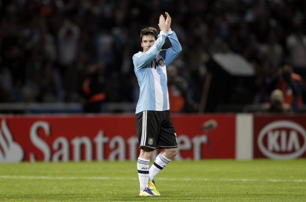 Reuters - &quot;Nos hac&#237;a falta este cari&#241;o por como ven&#237;amos&quot;, dijo Messi al final del encuentro.