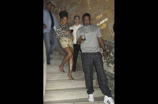 AP - La Guarida, el restaurante que visitaron, se hizo famoso porque allí se filmó en 1994 la película Fresa y Chocolate, un hito en la filmografía isleña dirigida por Tomás Gutiérrez Alea y Juan Carlos Tabío.