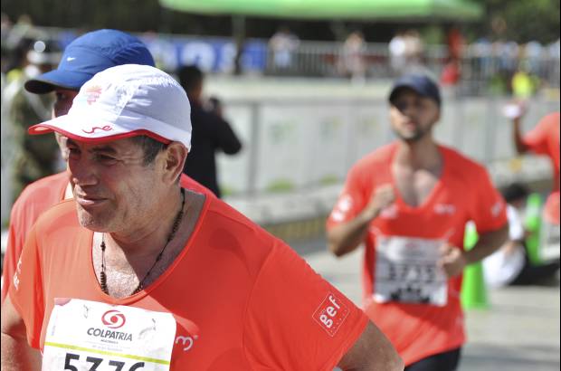 Esteban Jaramillo y Sebasti&#225;n Salazar - M&#225;s de 10 mil competidores se dieron cita en esta hist&#243;rica cita deportiva que se corr&#237;a en las modalidades de 5, 10, 21 y 42 kil&#243;metros.