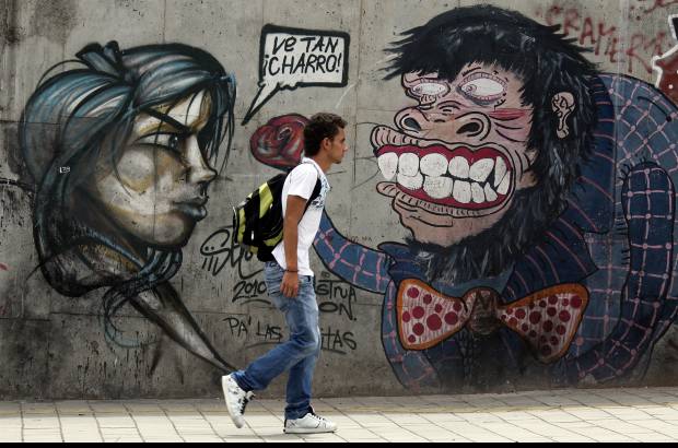 Julio C&#233;sar Herrera - Quienes hacen grafiti tienen m&#225;s acceso a la informaci&#243;n, a t&#233;cnicas art&#237;sticas y de dise&#241;o. Se nota una tendencia global, aunque con elementos propios.