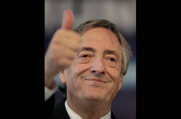 AP - N&#233;stor Kirchner se ve&#237;a como un candidato favorito a ganar de nuevo la presidencia de Argentina.