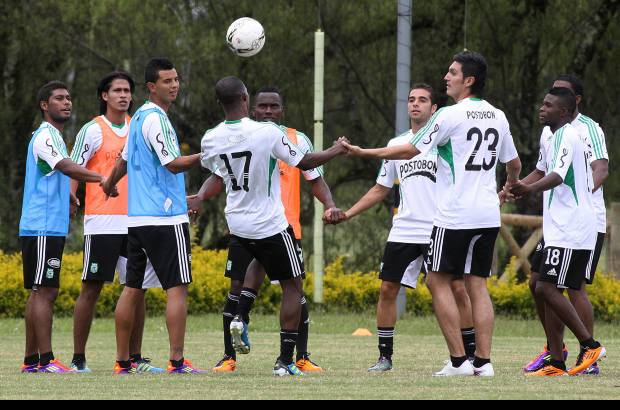 R&#243;binson S&#225;enz - Despu&#233;s de alcanzar el t&#237;tulo de la Liga Postob&#243;n I-2011 y sumar la estrella n&#250;mero once, en el Atl&#233;tico Nacional no quieren perder tiempo y desde ya se preparan para el segundo semestre. Tras la salida de algunos jugadores como V&#237;ctor Ibarbo y Macnelly Torres, ya se ven en los entrenamientos cuatro nuevos rostros.