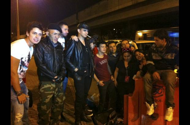 Foto M&#243;nica Quintero - Desde la madrugada los fan&#225;ticos de Madonna llegaron a las inmediaciones del estadio Atanasio Girardot.