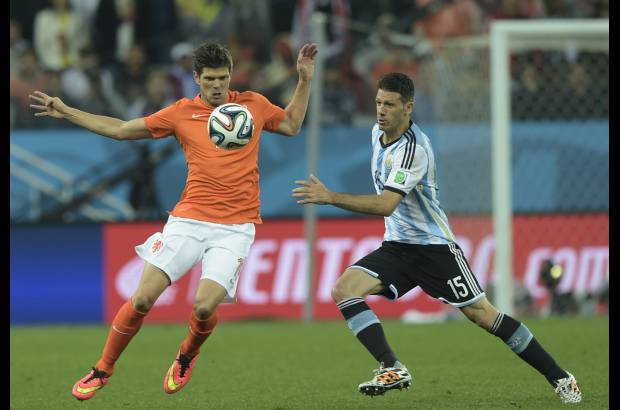 AFP - Holanda ha disputado tres finales y nunca ha levantado el trofeo.
