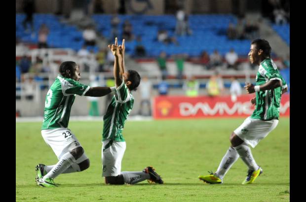 Colprensa - Rom&#225;n Torres marc&#243; para los antioque&#241;os. Biscayzac&#250; y Lizarazo anotaron para el Cali.