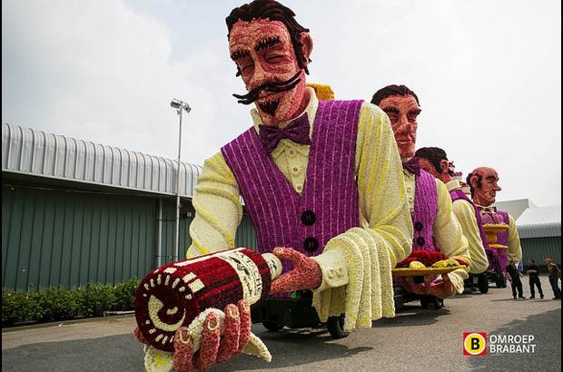 Jesse van Kalmthout, Omroep Brabant - Desfile de los gigantes de flores en Zundert, Holanda. La gran parada se realiz&#243; el primer domingo de septiembre como es tradici&#243;n hace 73 a&#241;os en dicha ciudad.