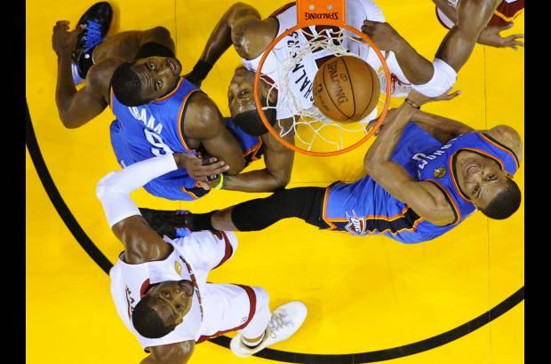 AP - &quot;El impacto del t&#237;tulo de la NBA sobre James ser&#225; algo fant&#225;stico y seguro le har&#225; mejor jugador&quot;, destac&#243; Johnson. &quot;Ahora ya sabe que tiene un anillo de campe&#243;n, que es el mejor del mundo y no por que lo diga la prensa o la mercadotecnia, sino que mi juego en el campo as&#237; lo demostr&#243;&quot;.