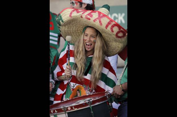 AP - M&#233;xico termin&#243; la primera ronda con tres goles marcados en tres partidos pese a que siempre mostr&#243; una actitud ofensiva y jug&#243; con tres delanteros.