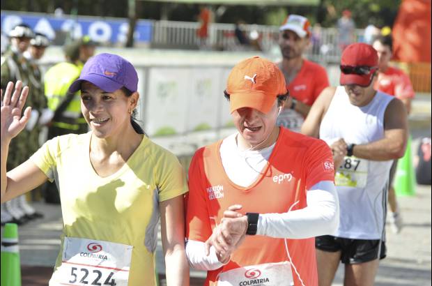 Esteban Jaramillo y Sebasti&#225;n Salazar - M&#225;s de 10 mil competidores se dieron cita en esta hist&#243;rica cita deportiva que se corr&#237;a en las modalidades de 5, 10, 21 y 42 kil&#243;metros.