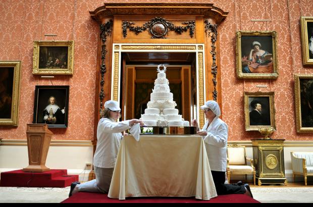 AP - La torta de la ceremonia.