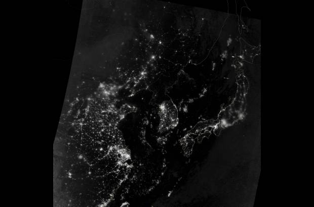 Nasa - Foto: La pen&#237;nsula coreana y parte de Jap&#243;n. Suomi NPP fue lanzado en octubre de 2011 con la intenci&#243;n de mejorar las predicciones meteorol&#243;gicas a corto plazo e incrementar el entendimiento del cambio clim&#225;tico.