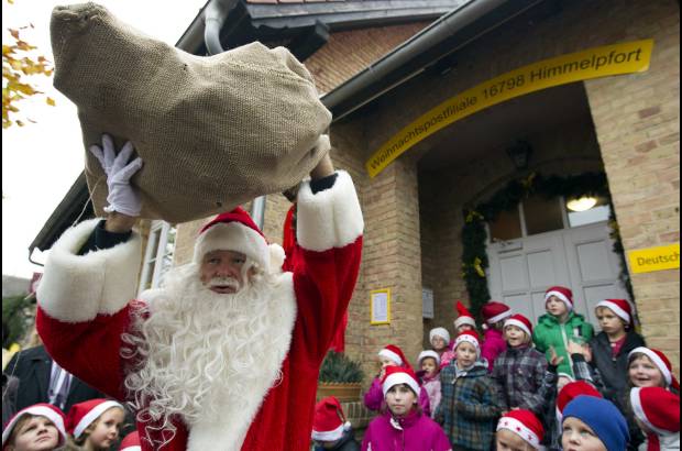 Reuters - En la apertura de la Oficina los niños protagonizaron toda una fiesta.