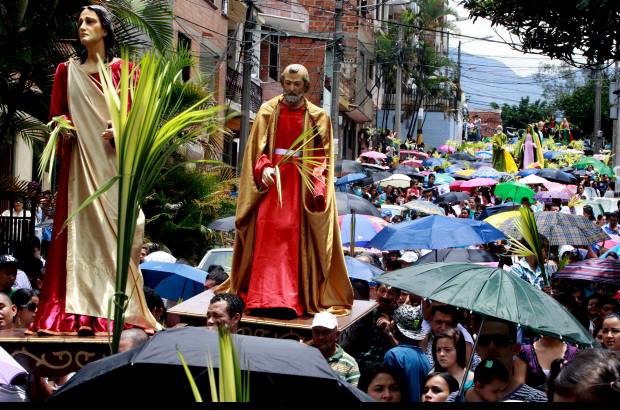 Foto Jaime Pérez - La tradición y fe se mantiene viva entre los antioqueños.