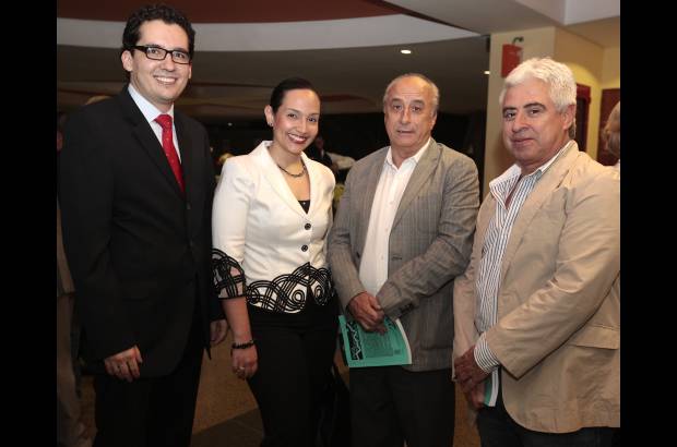 Fotos JULIO C&#201;SAR HERRERA - Sergio Tob&#243;n, Lorena Santa, Rafael Abad y Jorge Lotero.