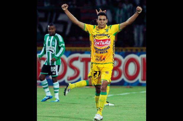 Julio C&#233;sar Herrera - Nacional cay&#243; en el estadio Atanasio Girardot por 1-2 ante el Huila.