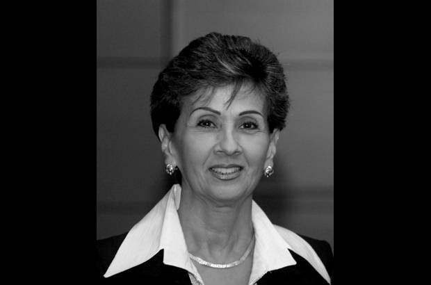 Lillyam Mesa Arango - Pdte. C&#225;mara de Comercio Aburr&#225; Sur - &quot;EL COLOMBIANO es sin&#243;nimo de pluralidad, transparencia, credibilidad, informaci&#243;n objetiva y liderazgo empresarial... Por todo ello reconozco y valoro el enorme papel social, cultural y econ&#243;mico que desempe&#241;a en favor de nuestro pa&#237;s. Un aliado incondicional para posicionar nuestros programas y servicios&quot;.