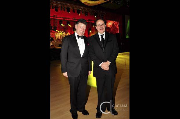 Foto Cámara Lúcida - Juan Manuel Santos, presidente de Colombia y Luis Miguel de Bedout, gerente EL COLOMBIANO.