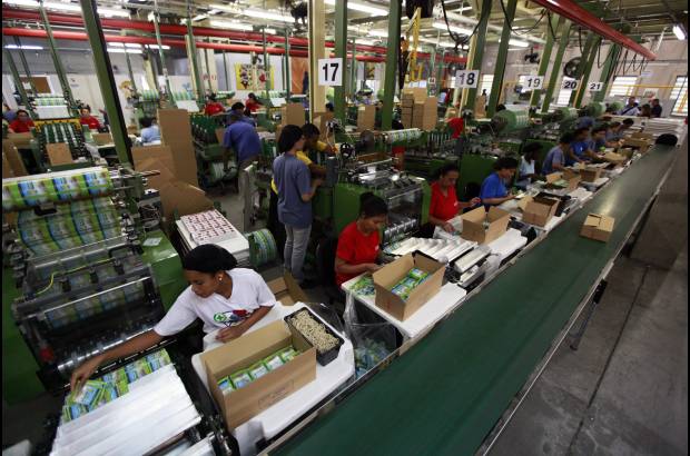 Reuters - En Tambore, un barrio industrial de Sao Paulo, está la fábrica de Panini en Brasil. Allí se produce el álbum del Mundial de Fútbol para dicho país.