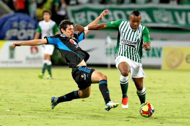 JUAN ANTONIO S&#193;NCHEZ - Con gran disposici&#243;n y concentraci&#243;n saltaron a la cancha los once jugadores del equipo verde con la intenci&#243;n de borrar de la mente del hincha esa pobre actuaci&#243;n.