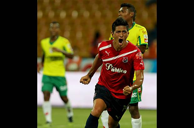Julio C&#233;sar Herrera - Aunque Medell&#237;n no logr&#243; el t&#237;tulo, la hinchada reconoci&#243; en Germ&#225;n Ezequiel Cano uno de los hombres m&#225;s importantes este a&#241;o.