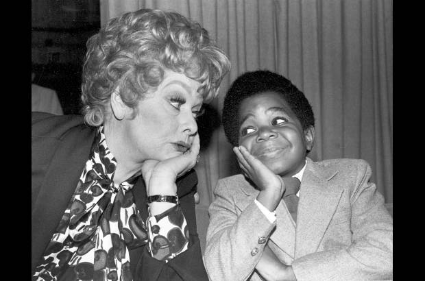 AP - Gary Coleman estuvo en el Show de Lucy, al lado de la protagonista Lucille Ball.