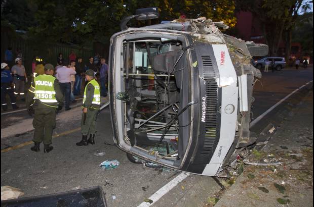 Esteban Vanegas - En otro accidente ocurrido en el sector de Los Puentes falleci&#243; una persona.