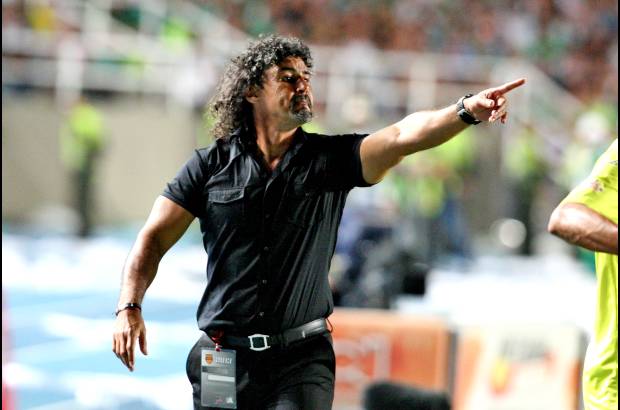 Juan Antonio S&#225;nchez - El t&#233;cnico del equipo azucarero, Leonel &#193;lvarez dijo que van a morir con las botas puestas en Medell&#237;n.