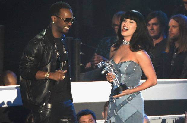 AFP - Ganadores en principales categor&#237;as, video femenino: &quot;Dark Horse&quot;, Katy Perry con Juicy J