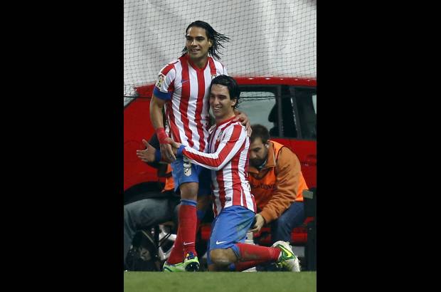 Foto Reuters - Falcao ya ha levantado dos t&#237;tulos, una Liga Europa y una Supercopa continental.