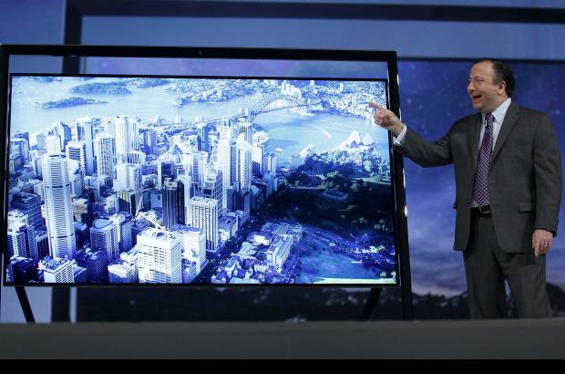 Reuters - Samsung le apuesta a los comandos de voz y gestos como control remoto en sus nuevos televisores.