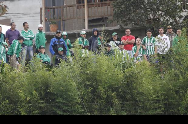 Reuters - Los monumentos, museos y parques nacionales cerraron sus puertas, pues no hay personal que atienda a los visitantes.