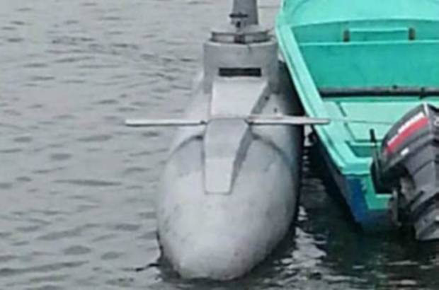 Cortes&#237;a: Polic&#237;a - La Polic&#237;a de Ecuador confirm&#243; este lunes la incautaci&#243;n de un submarino en la provincia de Esmeraldas, cargado con droga.