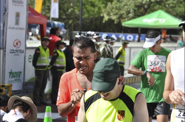 Esteban Jaramillo y Sebasti&#225;n Salazar - M&#225;s de 10 mil competidores se dieron cita en esta hist&#243;rica cita deportiva que se corr&#237;a en las modalidades de 5, 10, 21 y 42 kil&#243;metros.