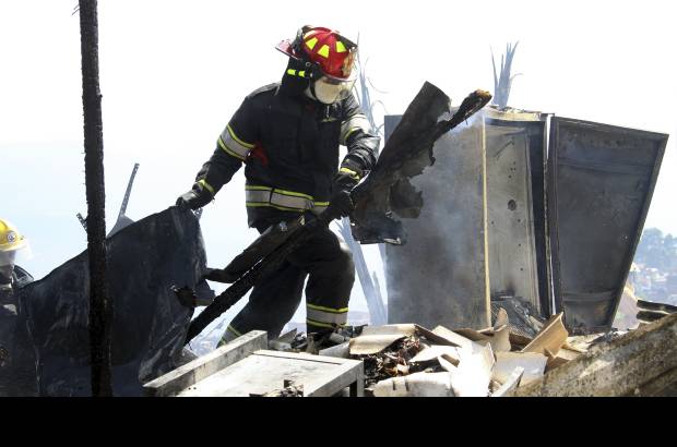 Hern&#225;n Vanegas - La oportuna reacci&#243;n de los bomberos evit&#243; una tragedia mayor.