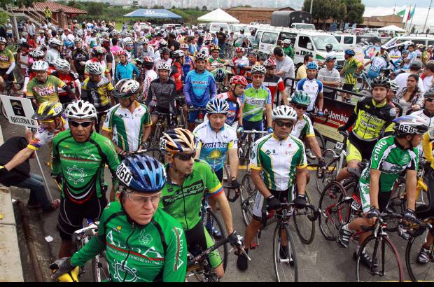 Manuel Saldarriaga - Lo m&#225;s atractivo y organizado que tuvo la ruta, fue el punto del &quot;corral&quot;, donde los pedalistas esperan la salida.