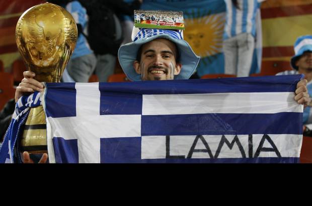 AP - Los griegos no pudieron ante el buen fútbol de los suramericanos, aunque tuvieron algunos chispazos que fueron muy bien controlados por el arquero Sergio Romero.