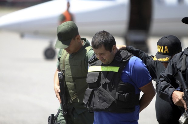Reuters - La Fiscal&#237;a confirm&#243; que en el pa&#237;s tiene una orden de captura por el delito de narcotr&#225;fico.
