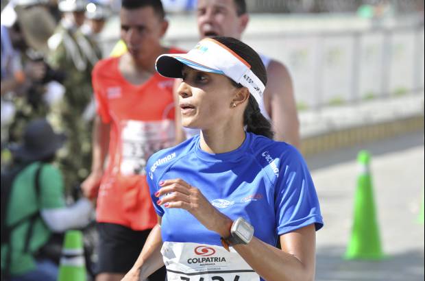 Esteban Jaramillo y Sebasti&#225;n Salazar - M&#225;s de 10 mil competidores se dieron cita en esta hist&#243;rica cita deportiva que se corr&#237;a en las modalidades de 5, 10, 21 y 42 kil&#243;metros.