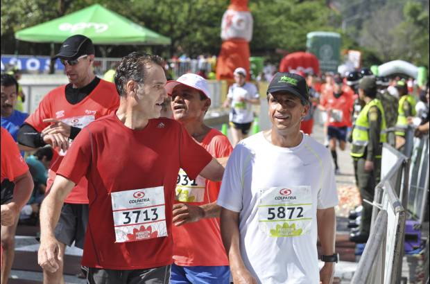 Esteban Jaramillo y Sebasti&#225;n Salazar - M&#225;s de 10 mil competidores se dieron cita en esta hist&#243;rica cita deportiva que se corr&#237;a en las modalidades de 5, 10, 21 y 42 kil&#243;metros.