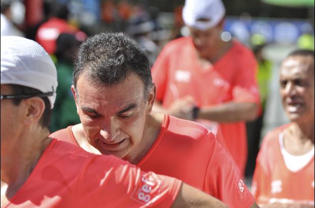 Esteban Jaramillo y Sebasti&#225;n Salazar - M&#225;s de 10 mil competidores se dieron cita en esta hist&#243;rica cita deportiva que se corr&#237;a en las modalidades de 5, 10, 21 y 42 kil&#243;metros.