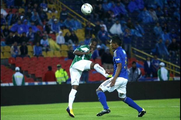 Colprensa - Millonarios hizo respetar su cancha y derrot&#243; por 3-1 al Cali en el estadio El Camp&#237;n.