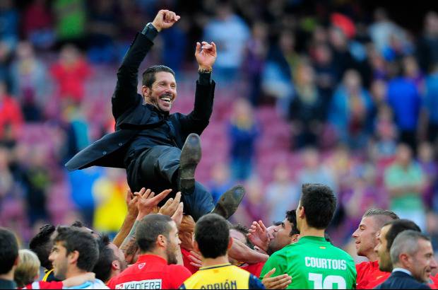 AP - Diego Simenone conquista una Liga para el Atl&#233;tico de Madrid luego de 18 a&#241;os.