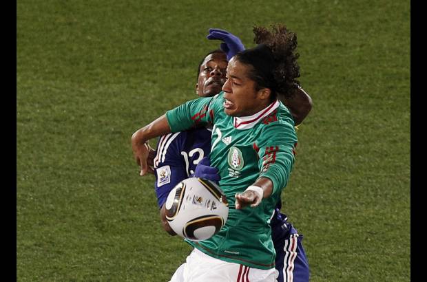 AP - México le dio un bofetón a Les Bleus y consiguió una estadística envidiable: triunfos sobre el vigente campeón mundial y el subcampeón en menos de un mes. El plantel de Javier Aguirre derrotó 2-1 a Italia en un amistoso a comienzos de mes.